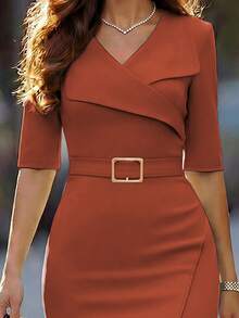 Vestido ajustado con cuello en V cruzado, sin mangas, hebilla metálica y abertura para mujer - Morado - Ver 11