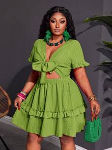 Slaydiva Gaun Mini Bodycon Ukuran Besar Warna Hijau Zaitun dengan Hiasan Ruffle, Detail Ikat Dada, Hem A-Line, Kain Tenun untuk Liburan Musim Panas dan Santai - Hijau - View 5