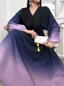 Modelyn Atasan Wanita Lengan Panjang Elegan dengan Leher V dan Warna Gradien, Cocok untuk Musim Panas - Hitam - View 4