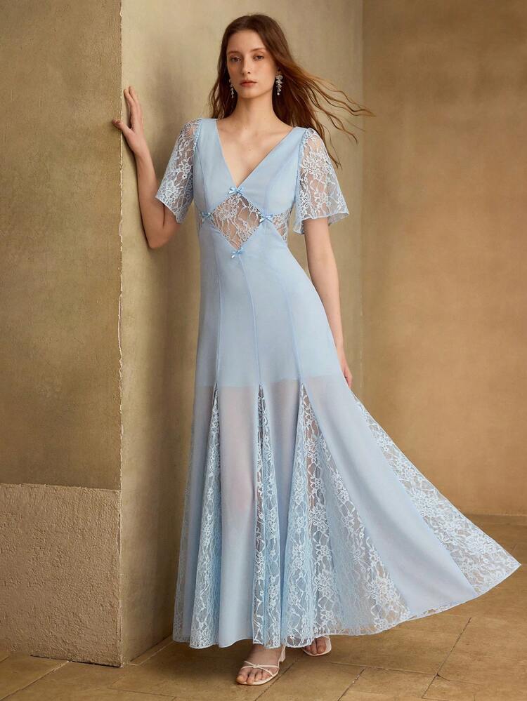 CONTRAST LACE ROMANTIC FLOWING DRESS