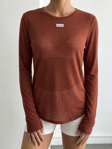 Livesso Women's Solid Color Basic T-Shirt, Autumn - Burgundy - View 3