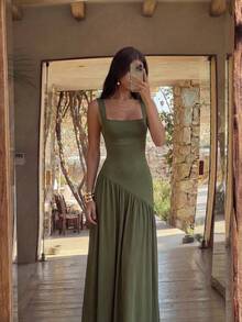 Bonvoyette 时尚女士橄榄绿褶皱吊带连衣裙 - 橄欖綠 - 查看 4