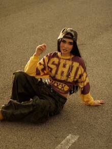 AfricaSnchz 休闲宽松圆领长袖短款女式上衣 - 彩色 - 查看 5