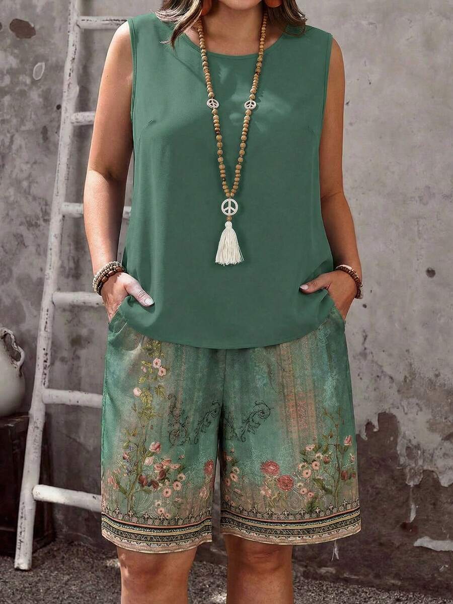 EMERY ROSE Plus Size Women Summer Casual Vacation Solid Color Sleeveless Tank Top And Floral Print Shorts Set - Multicolor - View 1