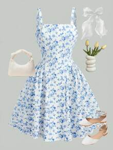 SHEIN Girlism 少女白色與藍色花卉優雅飄逸夏季迷你洋裝，度假生日茶會公主風套裝，適用訂婚派對、婚禮 - 藍色 - 查看 1