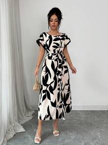 SHEIN Elenzya Women's Fashion Long Dress Round Neck Short Sleeve Random Print A Line With Waist Knot Detail Flared Hem Contrast Color Sleeves - Multicolor - View 3