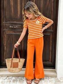 Elladie kids Set de 2 piezas de camiseta informal de moda para niña, con parte superior de manga corta de tela de punto con estampado floral y rayas naranjas, combinada con pantalones acampanados de tela de punto con estampado digital naranja sólido, casual y cómodo, adecuado para uso diario, escuela, salidas, fiestas, primavera y verano - Naranja - Ver 7