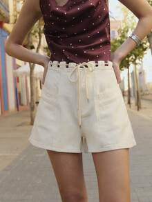 Nöista 高腰抽绳短裤，带贴袋，宽松裤腿。易于搭配T恤或衬衫。非常适合海滩、度假、周末郊游、野餐、日常穿着、休闲出行、夏季旅行和度假装扮。 - 米色 - 查看 1