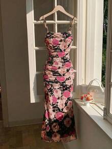 SHEIN MOD Đầm cỡ lớn kiểu vintage thập niên 70 in họa tiết hoa sơn dầu, xếp ly – dáng ôm, đuôi cá, thích hợp cho hẹn hò, tiệc tùng, dạ hội và lễ hội theo phong cách quý phái. - Hồng - Xem 8