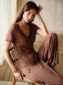 MOTF PREMIUM WOMEN'S V-NECK CONTRAST LACE SHORT SLEEVE TOP AND LONG PANTS PAJAMA SET - Brown - View 1
