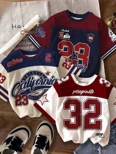 SHEIN Set de 3 camisetas de manga corta de cuello redondo con estampado de número gráfico, estilo clásico deportivo retro de bloques de color azul marino, rojo y blanco para niño pequeño, adecuado para uso diario, estilo callejero, salidas, hogar, vacaciones, moda primavera/verano, ropa de verano de fácil comodidad, capas para niños, niños con estilo, ropa casual, camisetas gráficas de la academia deportiva para niños, vuelta al colegio, ropa de primavera y verano