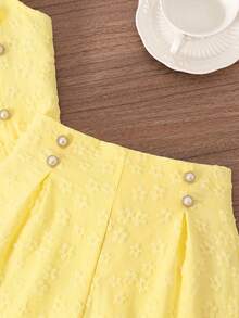 SHEIN 2pcs/Set Tween Girls Sweet Princess Butter Yellow Floral Embroidery Jacquard Vest & Shorts Set,Spring/Summer Ruffle Sleeve Top & Shorts For Wedding - Yellow - View 3