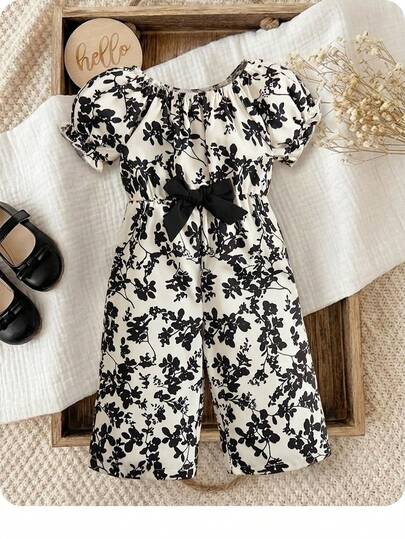 SHEIN Baby Girl Floral Print Puff Sleeve Bow Front Jumpsuit