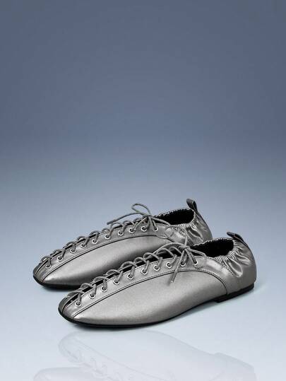 CUCCOO GRLICON 女士Y2K风格平底鞋，适合朋克、机车、酷女孩、万圣节、圣诞节、派对装扮