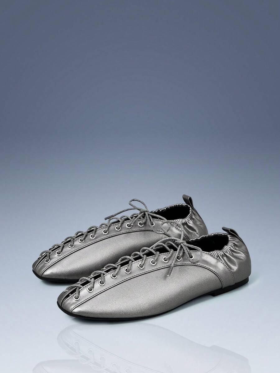 CUCCOO GRLICON 女士Y2K风格平底鞋，适合朋克、机车、酷女孩、万圣节、圣诞节、派对装扮 - 灰色 - 查看 1