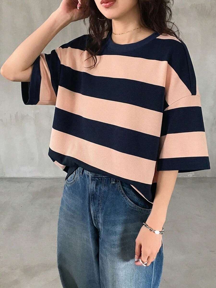 FRIFUL 女士黑白条纹宽松休闲T恤,夏季服装印花T恤 - 粉色 - 查看 1