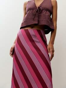 Falda larga a rayas. Las llamativas rayas diagonales y el bajo a todo lo largo. Ideal para primavera, verano, vacaciones, como cubridor, ropa de playa, y para el día a día. - Multicolor - Ver 5