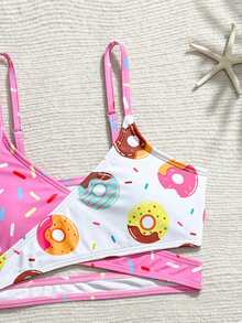 SHEIN 3件套少女泳衣，包含随机印花甜甜圈图案比基尼和网纱裙，适合海滩、泳池、夏季度假等场合。 - 粉色 - 查看 3