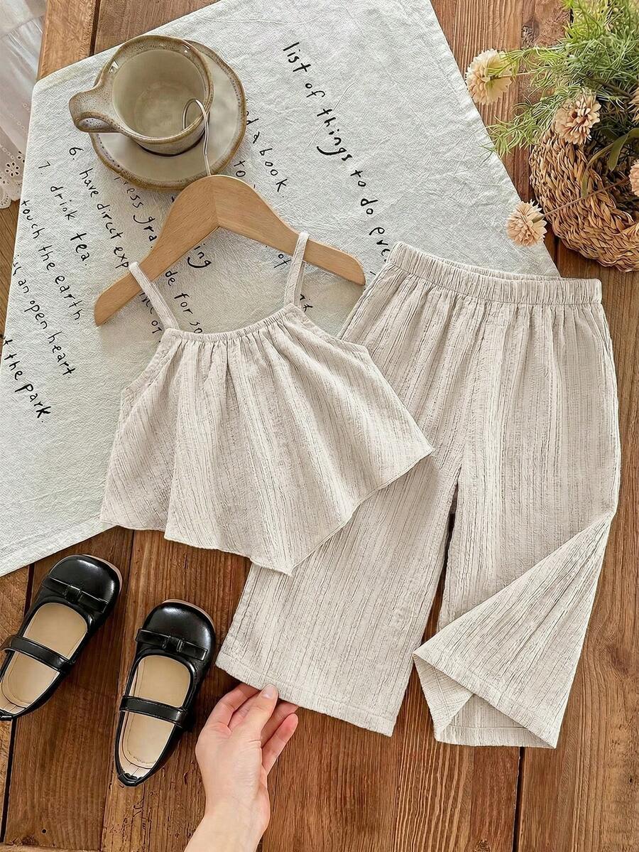 SHEIN LMoss Kids 2件套女婴纯色梭织吊带背心和裤子套装 - 卡其色 - 查看 1