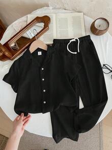 SHEIN LMoss Kids LMoss 儿童男童休闲纯色短袖衬衫和裤子透气舒适套装（不含T恤） - 黑色 - 查看 6
