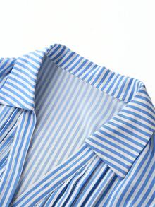 Áo sơ mi nữ cổ chữ V xếp ly không tay có thắt lưng - Nhiều màu - Xem 3