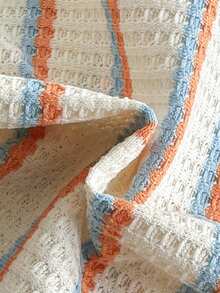 SHEIN Bộ áo vest không tay cổ tròn kẻ sọc cam và xanh dương cho bé trai mùa hè, phối cùng quần short cam, kiểu dáng năng động và dễ thương, phù hợp cho các hoạt động ngoài trời và những buổi tiệc vui vẻ. - Nhiều màu - Xem 5