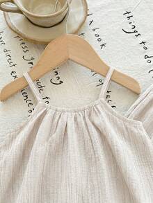 SHEIN LMoss Kids 2件套女婴纯色梭织吊带背心和裤子套装 - 卡其色 - 查看 3