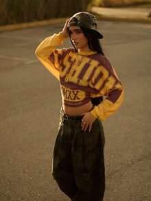 AfricaSnchz 休闲宽松圆领长袖短款女式上衣 - 彩色 - 查看 6