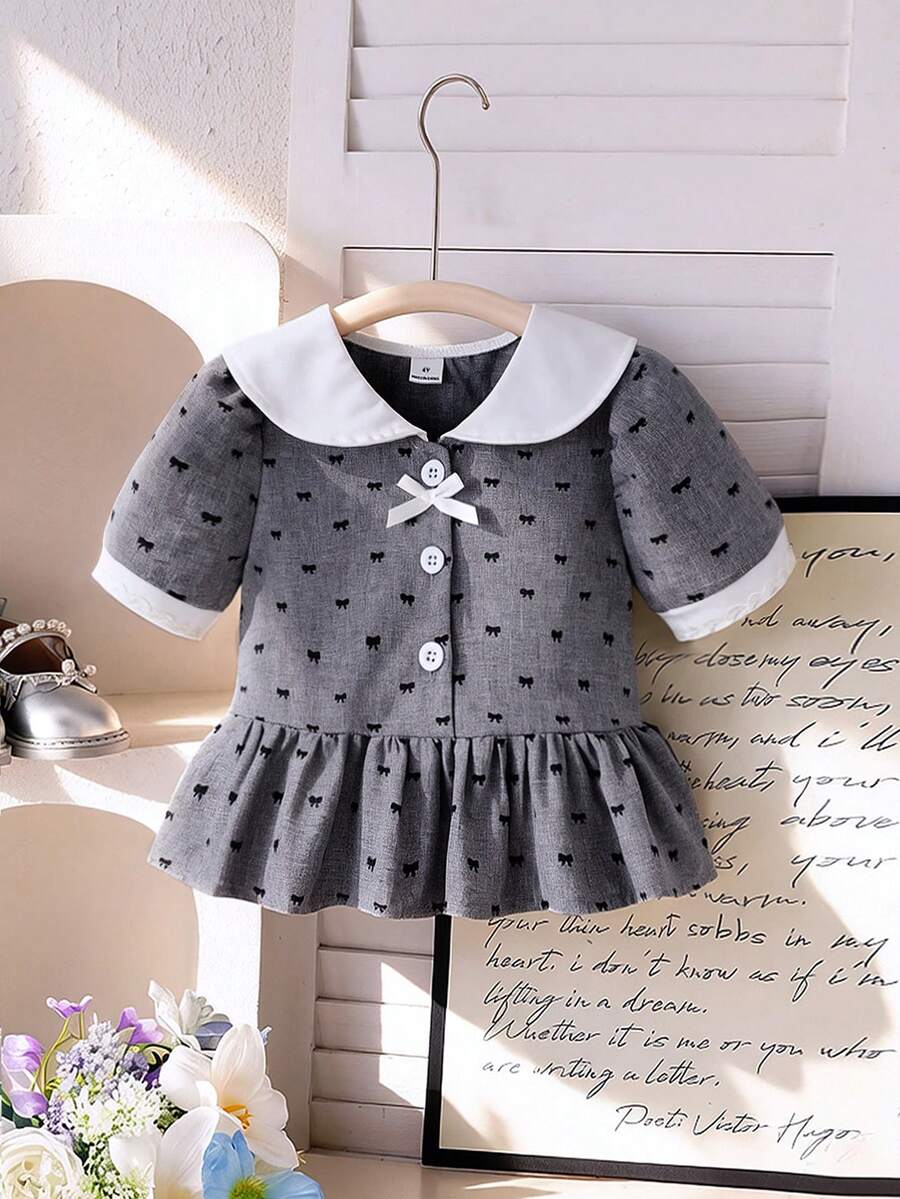Elladie kids Áo kiểu bé gái (cỡ nhỏ) màu xám in hình bướm khắp áo, tay phồng, cổ Peter Pan, điểm xuyết hoa tinh tế, thời trang và đa năng cho mùa hè. - Xám - Xem 1