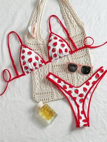 Swim Mod Bộ bikini hai mảnh in hình dâu tây, cúp ngực tam giác, quần cạp cao, thích hợp cho kỳ nghỉ biển ngọt ngào. - Nhiều màu - Xem 1