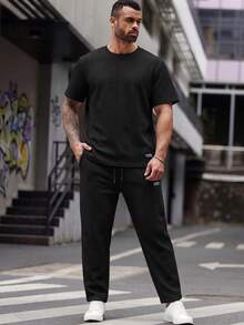 EASEVO Plus Size Men's Letter Print Short Sleeve T-Shirt And Shorts Casual Set - Black - View 1