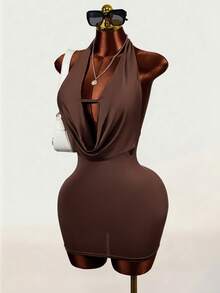Mistrie Vestido mini para mujer con escote drapeado sexy con cuentas y espalda descubierta, Primavera/Verano 2026 - Marrón - Ver 4