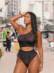 Swim Vcay Maillot de bain une pièce pour femmes grandes tailles avec imprimé de lignes aléatoires, mode vacances, coupe slim dissimulant le ventre, ouverture haute des jambes, épaules obliques, cordon de serrage et nœud papillon. Monokini - Noir - Voir 5