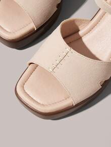 Styleloop Giày sandal nữ mũi vuông đế PU chất liệu nỉ mềm mại, thời trang, đơn giản, thoáng khí và thoải mái, có khóa cài, thích hợp cho các buổi tiệc và liên hoan hàng ngày, kiểu dáng bohemian, mang đến không khí nghỉ dưỡng, trang phục mùa hè, vật dụng không thể thiếu khi đi du lịch. - Màu be - Xem 5