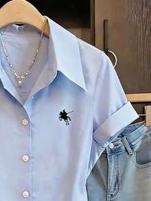 SHEIN Franclia Áo nữ mùa hè kiểu dáng thường ngày, áo sơ mi công sở thêu họa tiết, áo kiểu thanh lịch với vạt áo cong, áo sơ mi tay ngắn đa năng. - Màu xanh lam - Xem 3