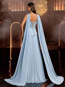 Glamrae 优雅、奢华、高贵的串珠雪纺无肩带低腰长款连衣裙，配有可拆卸披肩和超长喇叭袖，饰以手工亮片，系带可调节，适合所有正式场合，正式晚礼服 - 淺藍色 - 查看 2