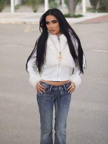 AfricaSnchz 秋冬时尚街头风格白色仿皮草拉链长袖女夹克 - 白色 - 查看 6