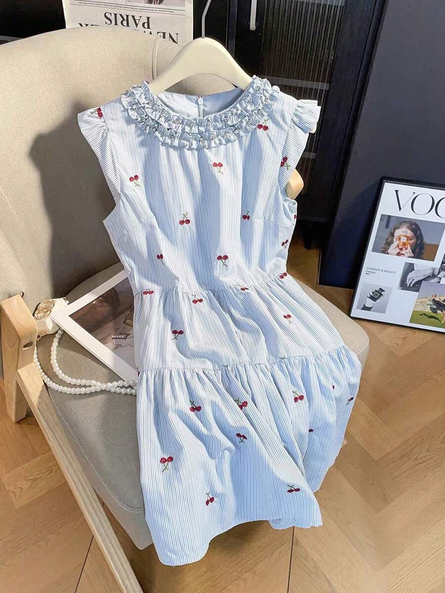 GlowEve 女士休闲荷叶边短袖条纹樱桃印花迷你连衣裙 - 藍白色 - 查看 1