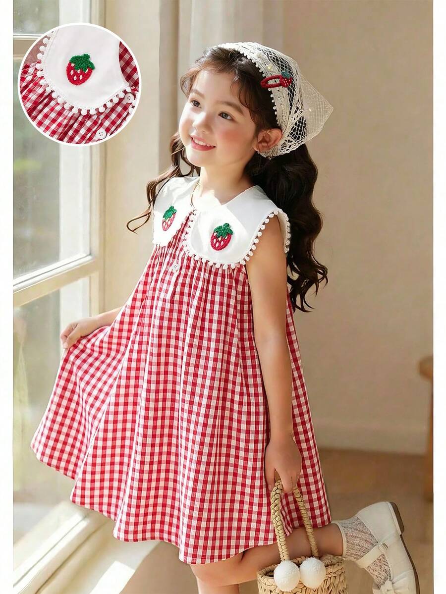 SHEIN Elladie kids 这款少女休闲红色格子连衣裙饰有可爱的3D草莓花朵,圆领开襟设计,适合日常休闲、度假、通勤等场合,尽显优雅气质。 - 紅色 - 查看 1