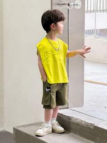 SHEIN 两件套男童舒适休闲日常时尚百搭简约日韩风宽松绿色无袖上衣搭配工装口袋短裤套装，适合春夏季节、日常生活、运动、校园、聚会、节日、演出、摄影、返校季等场合。 - 綠色 - 查看 8
