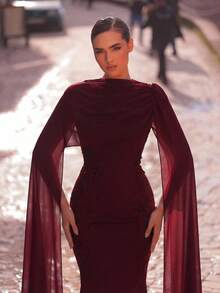 Elegant Luxury Strapless Cream Satin Corset Design With Side Sequin Embroidery Fishtail Hem Gown, Suitable For Festivals, Weddings, Galas, Concerts, Business Banquets And Other Formal Events - Burgundy - View 6