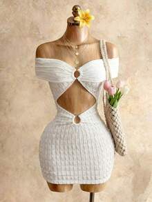 Mistrie Đầm ngắn mùa hè mới, kiểu dáng gợi cảm, hở vai, đính vòng kim loại rỗng, chất liệu vải có họa tiết, thích hợp cho kỳ nghỉ biển, hẹn hò, tiệc tùng. - Màu be - Xem 6