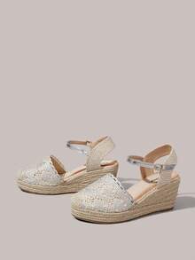 Styleloop Damen Plateau-Sandalen mit Hanfseil, modischer Urlaubsstil mit rundem Zehenbereich und Schnalle, bohemian Stil, Reiseessentials, Sommerbekleidung, Urlaubsatmosphäre - Silber - Übersicht 2