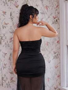 CovetEZ Top halter negro con encaje y espalda descubierta para tallas grandes - Negro - Ver 2
