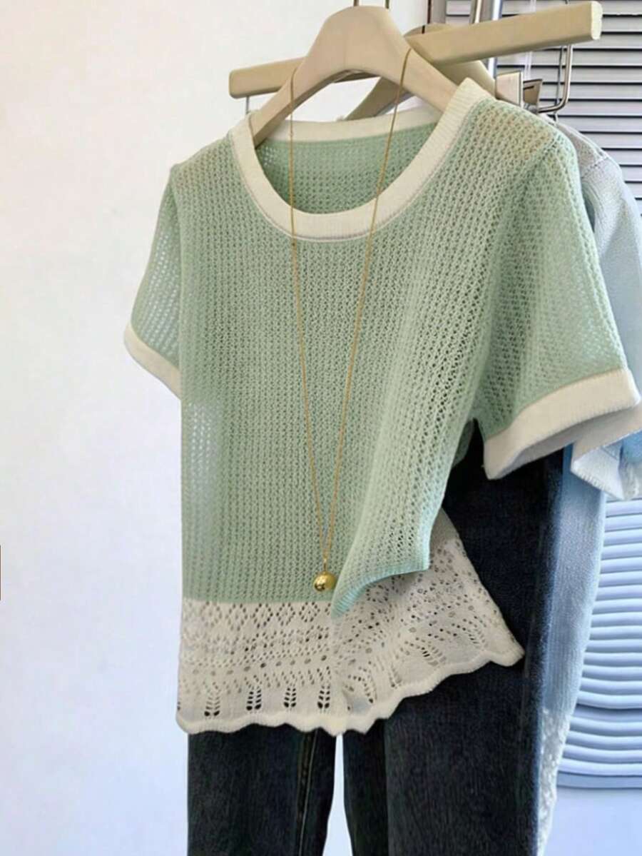 GlowEve CURVE Ropa casual de primavera/verano para mujer talla grande: estilo sencillo, versátil y fresco. Verde menta con ribete blanco. Blusa holgada de talla grande con crochet calado y dobladillo de patchwork. Perfecta para primavera y verano. - Verde - Ver 1