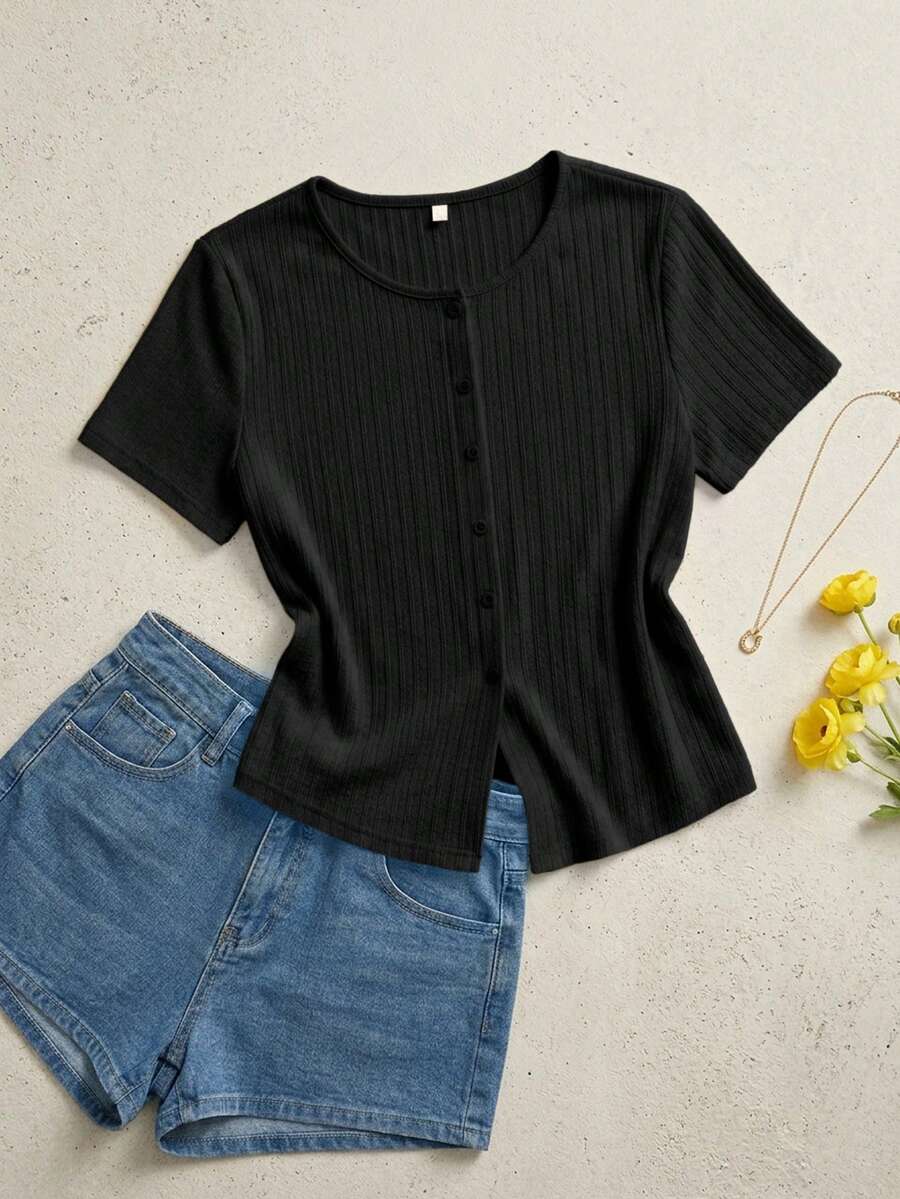 SHEIN Essnce 大码女装春夏时尚休闲弹力舒适日常百搭显瘦浅黄色纹理面料短袖T恤，曲线可爱上衣，夏季穿搭，外出上衣 - 黑色 - 查看 1