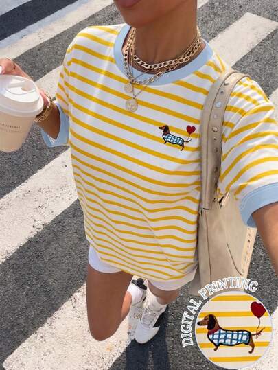 少女黄色条纹撞色领口和袖口卡通狗狗印花圆领短袖T恤，可爱甜美风格，春夏休闲百搭女童T恤