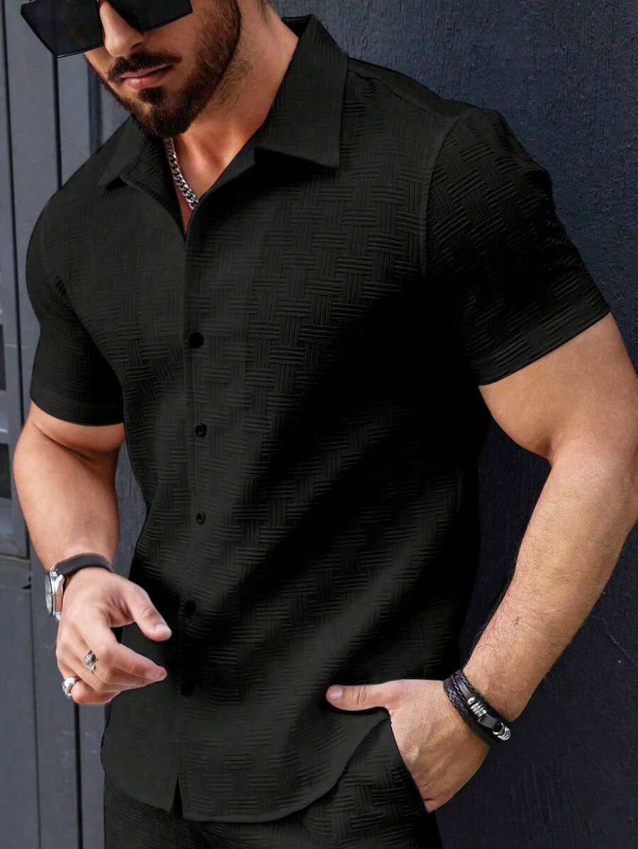 Manfinity Homme Plus Size Men's Simple Solid Color Front Button Short Sleeve Shirt, Summer - Black - View 1