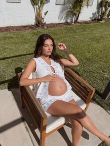 SHEIN Conjunto de 2 piezas de maternidad con cuello en V sin mangas y lazo, estilo vintage, suelto y versátil para el verano - Blanco - Ver 2