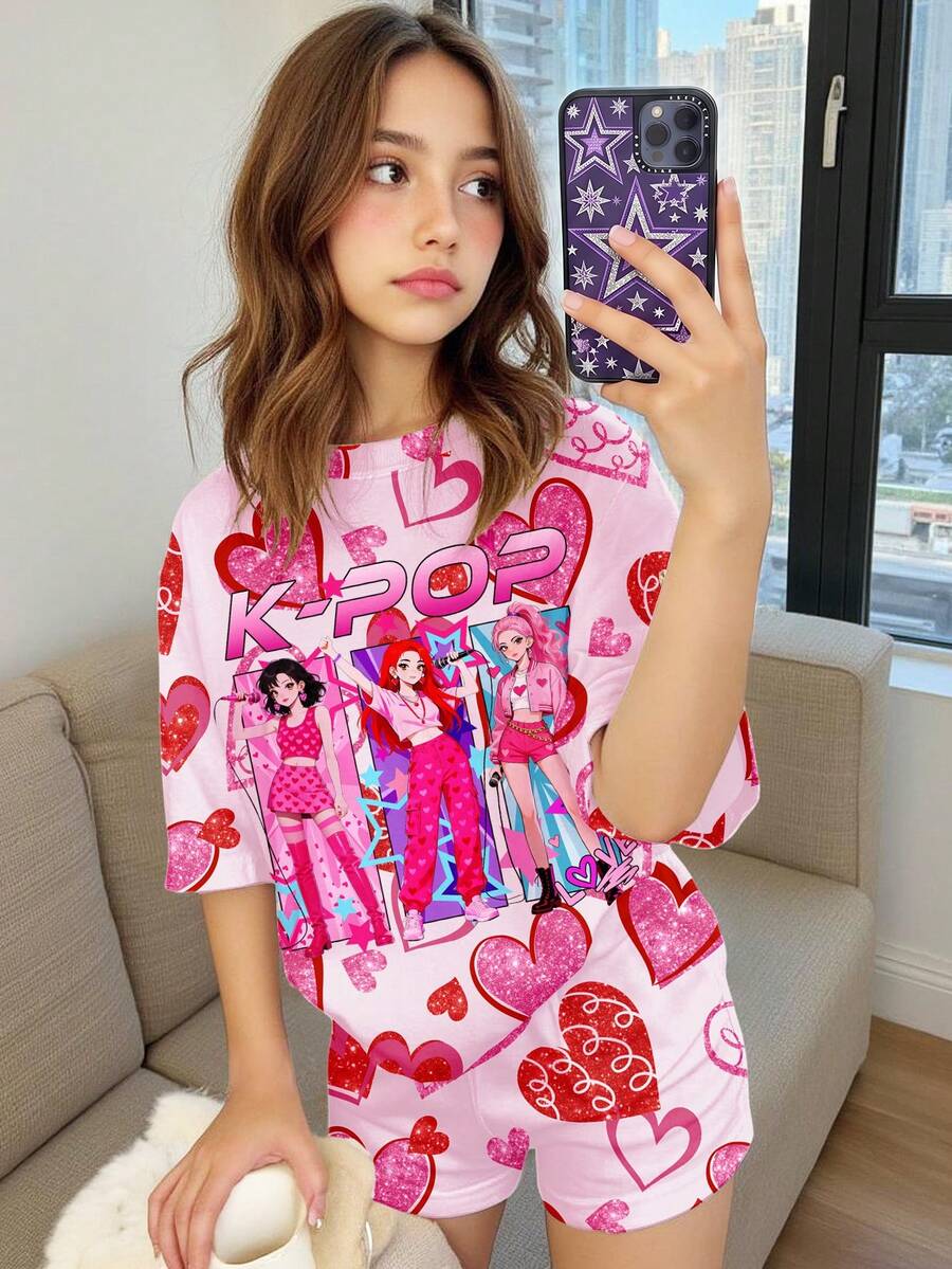 SHEIN 2件套少女休闲粉色爱心卡通韩流女团动漫短袖T恤和短裤夏季套装 - 彩色 - 查看 1